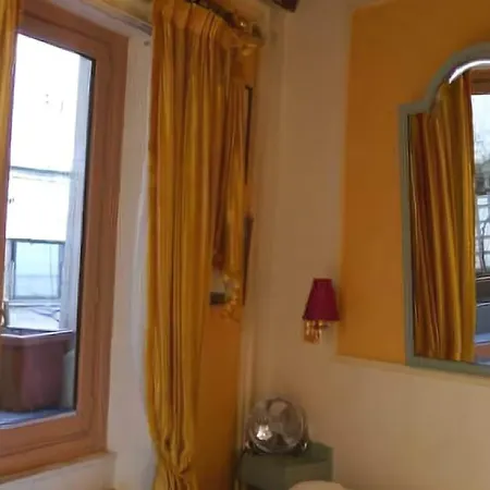 Les Degres De Notre Dame Hotel 3*