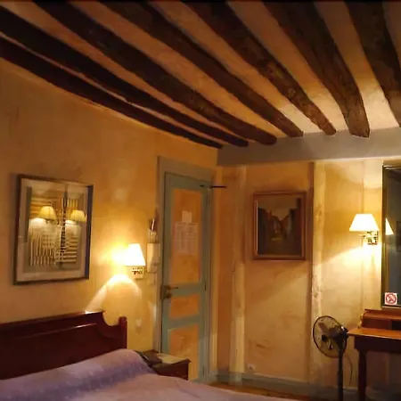Les Degres De Notre Dame Hotel