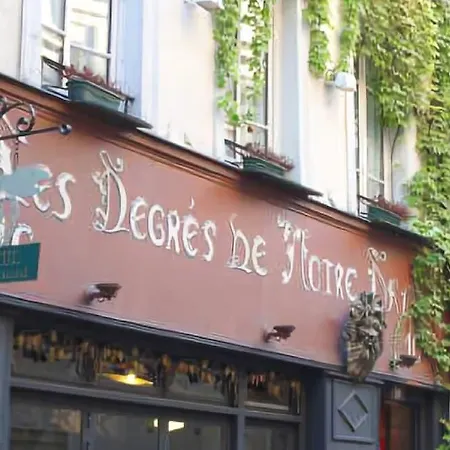 Hotel Les Degres De Notre Dame Parijs