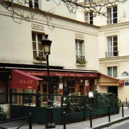 Les Degres De Notre Dame Hotel