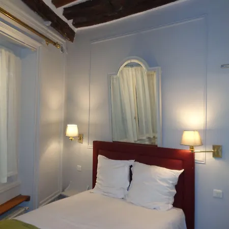 Les Degres De Notre Dame מלון פריז