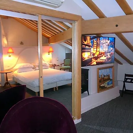 Hotel Les Degrés De Notre Dame París