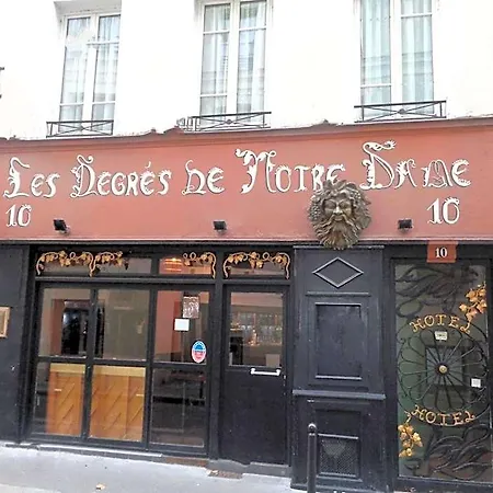 Les Degrés De Notre Dame Hotel París