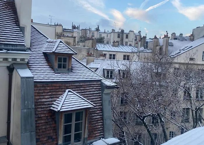 Les Degres De Notre Dame 2*