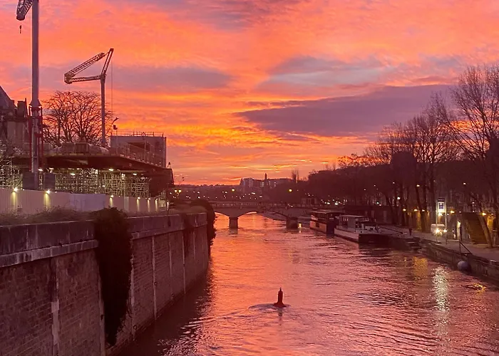 Otel Les Degres De Notre Dame Paris