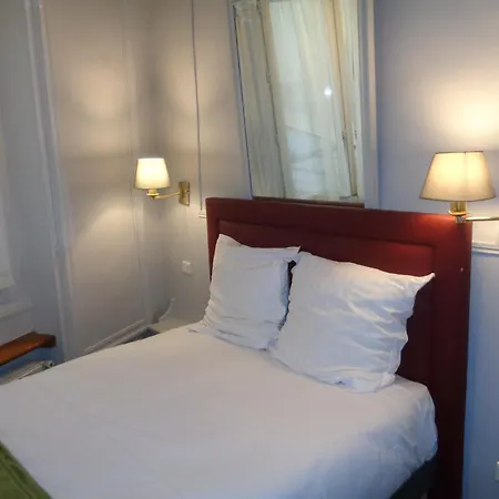 Les Degres De Notre Dame Hotel